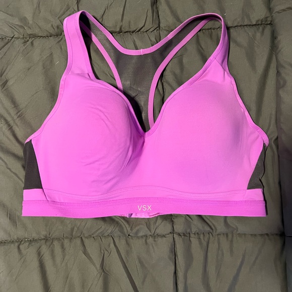 Like new VS Bra - Picture 1 of 3